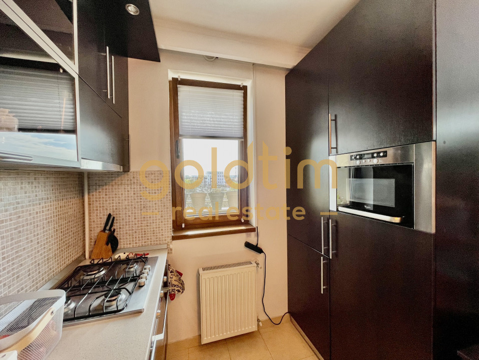 MOBILAT SI UTILAT/ GATA DE MUTAT/ PRIVELISTE