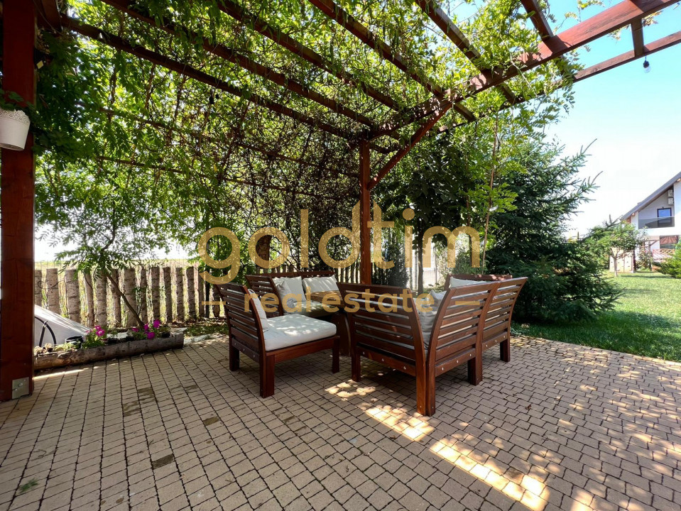 NOU/ SUPERB/ GRADINA MATURA/ PISCINA