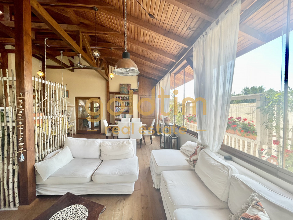 NOU/ SUPERB/ GRADINA MATURA/ PISCINA