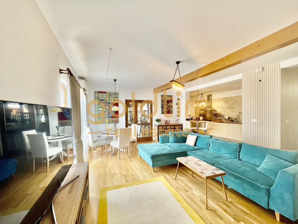 NOU/ SUPERB/ GRADINA MATURA/ PISCINA