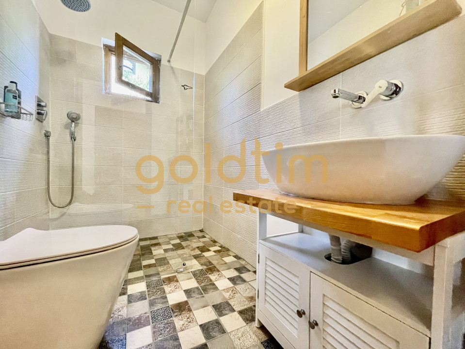 NOU/ SUPERB/ GRADINA MATURA/ PISCINA