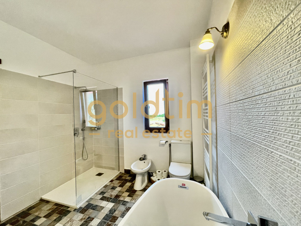 NOU/ SUPERB/ GRADINA MATURA/ PISCINA