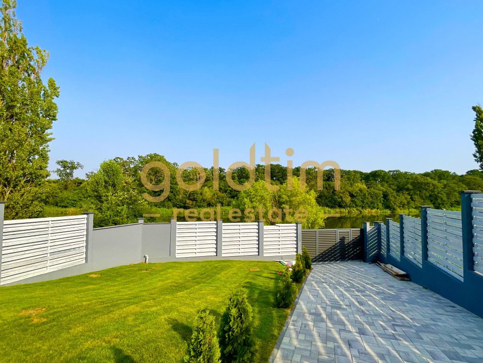 NOU/VILA INDIVIDUALA CU PRIVELISTE LAC/PISCINA/POTRIVITA EVENIMENTE/GRADINITA