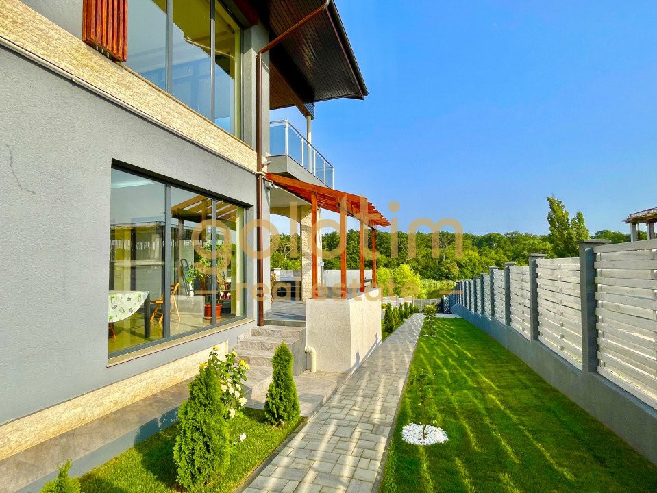 NOU/VILA INDIVIDUALA CU PRIVELISTE LAC/PISCINA/POTRIVITA EVENIMENTE/GRADINITA