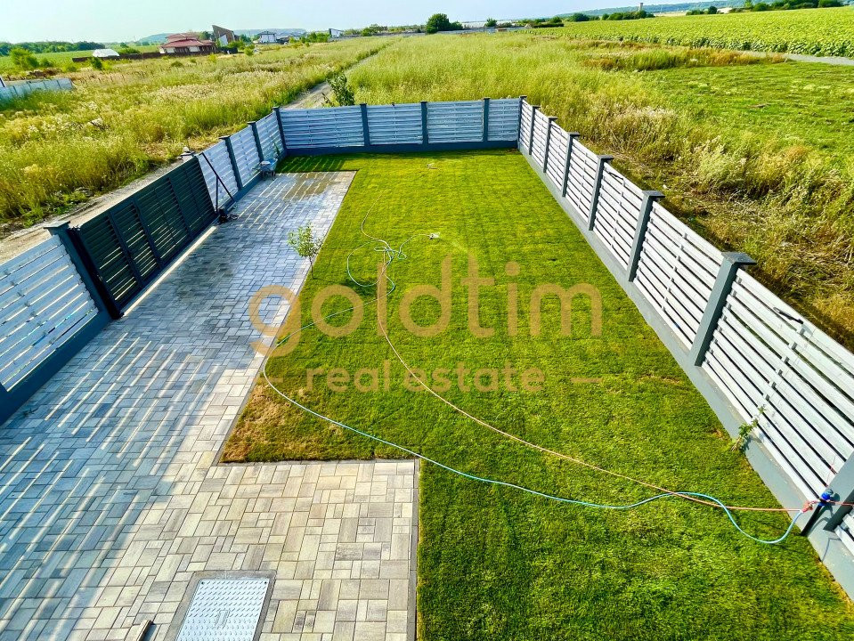 NOU/VILA INDIVIDUALA CU PRIVELISTE LAC/PISCINA/POTRIVITA EVENIMENTE/GRADINITA