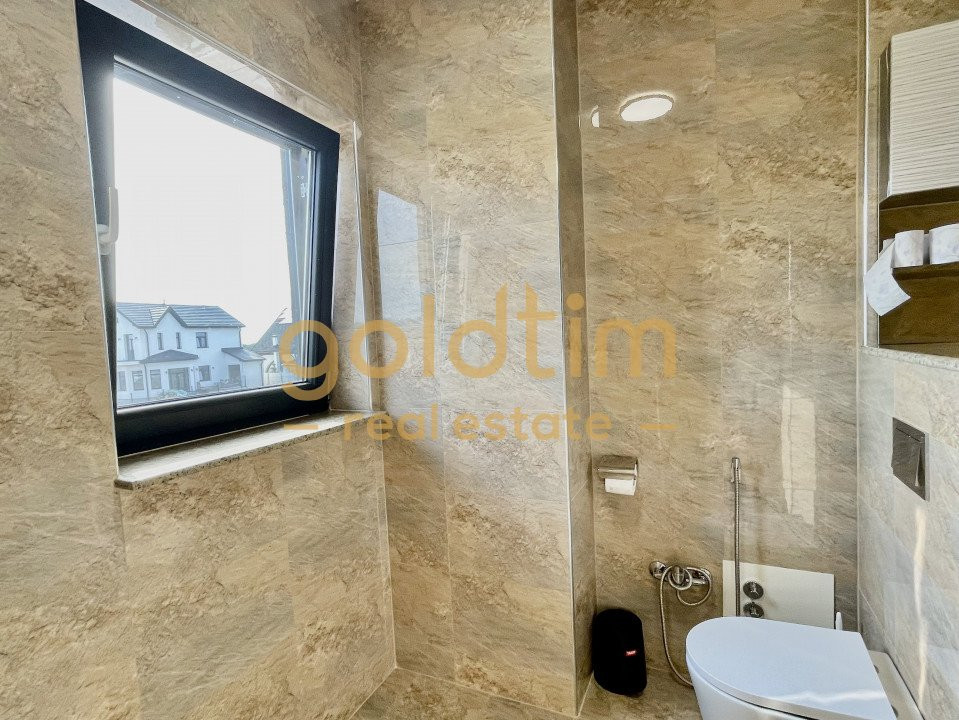 NOU/VILA INDIVIDUALA CU PRIVELISTE LAC/PISCINA/POTRIVITA EVENIMENTE/GRADINITA