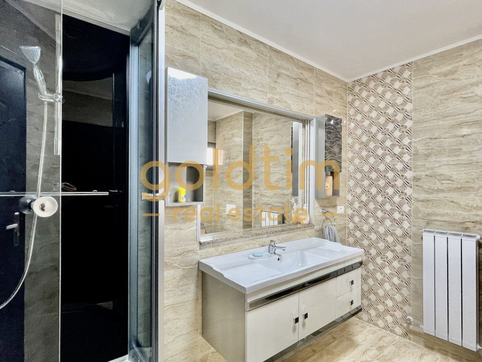 NOU/VILA INDIVIDUALA CU PRIVELISTE LAC/PISCINA/POTRIVITA EVENIMENTE/GRADINITA