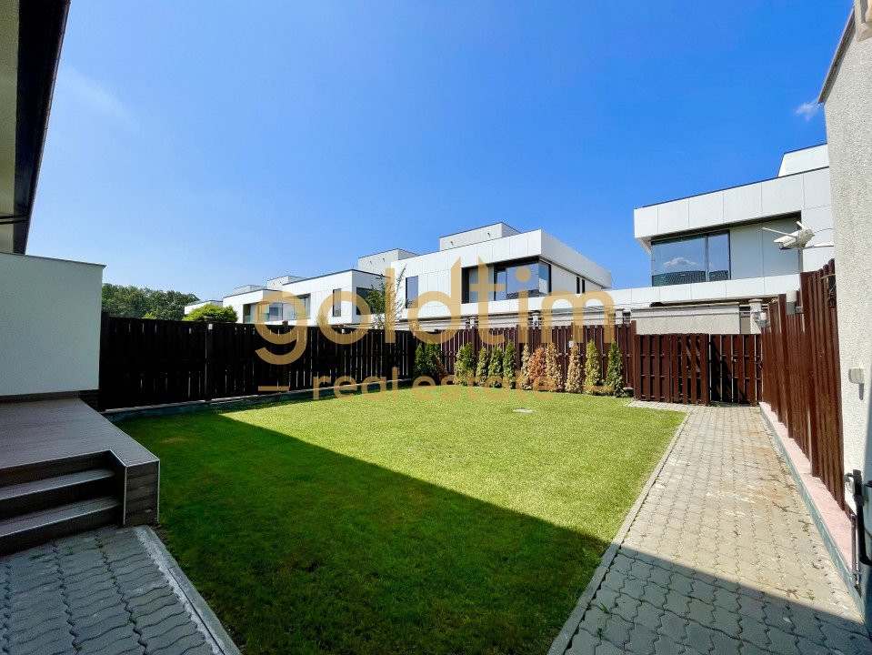 NOU/SUPERB/ OXFORD GARDENS/RENOVAT/PARCARE