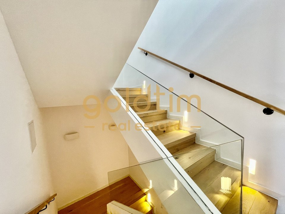 NOU/SUPERB/ OXFORD GARDENS/RENOVAT/PARCARE