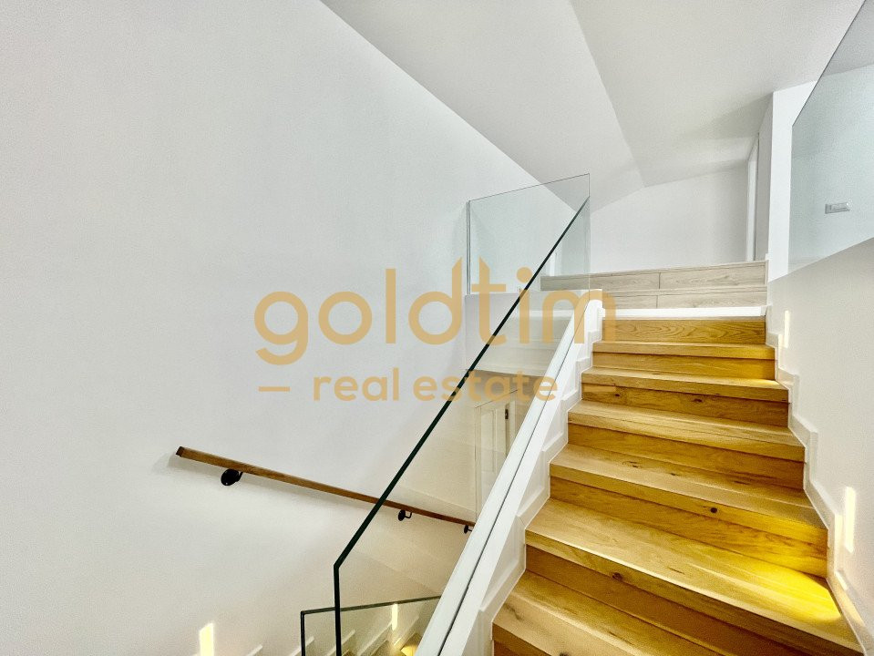 NOU/SUPERB/ OXFORD GARDENS/RENOVAT/PARCARE