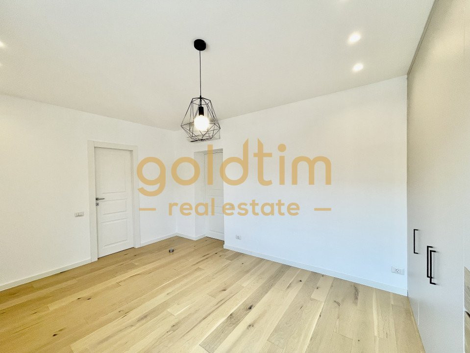 NOU/SUPERB/ OXFORD GARDENS/RENOVAT/PARCARE