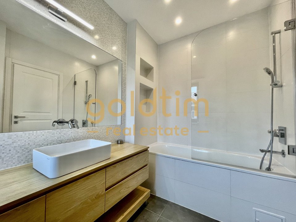 NOU/SUPERB/ OXFORD GARDENS/RENOVAT/PARCARE