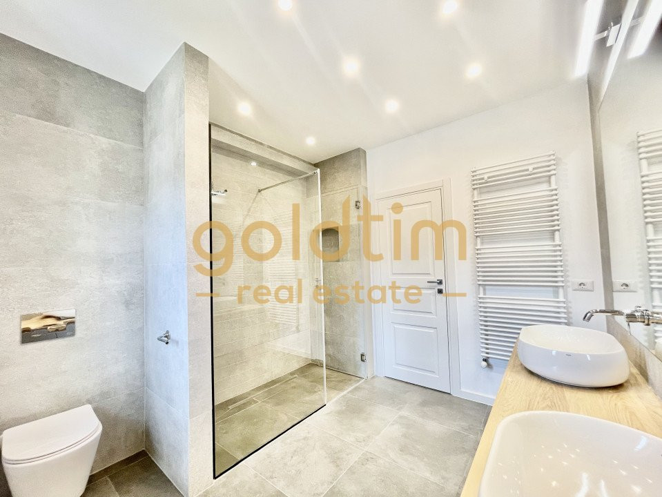 NOU/SUPERB/ OXFORD GARDENS/RENOVAT/PARCARE