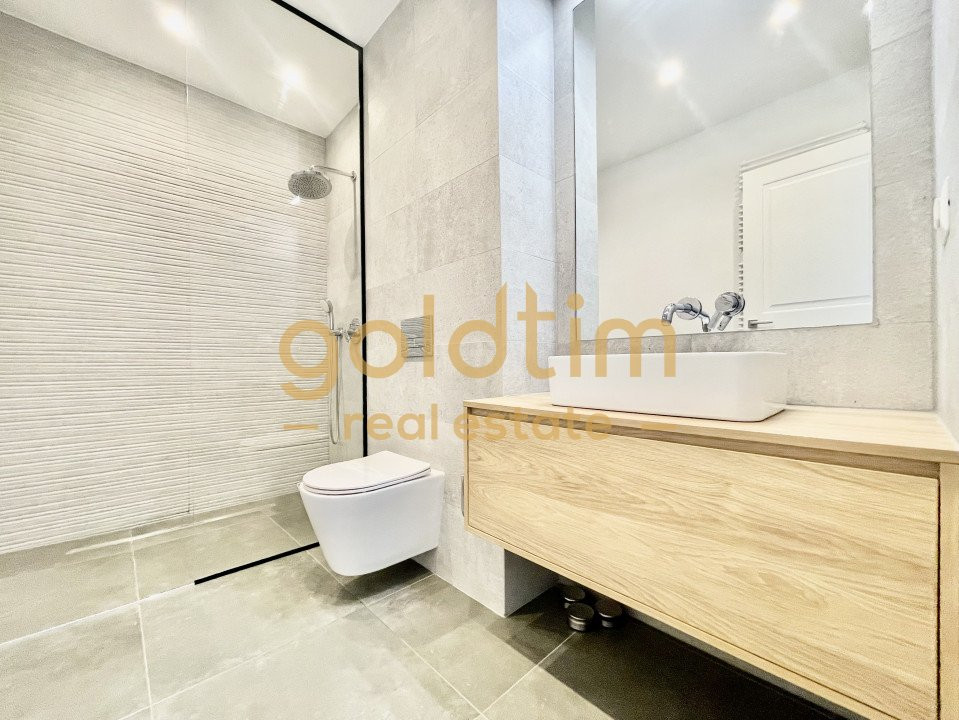 NOU/SUPERB/ OXFORD GARDENS/RENOVAT/PARCARE