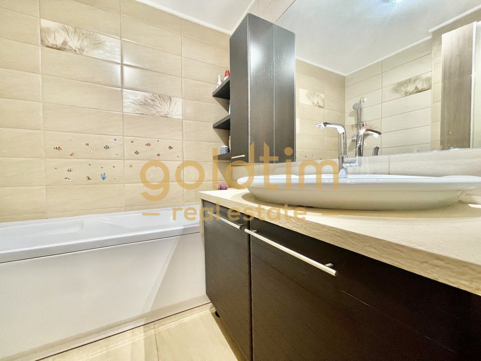 NOU/MOBILAT SI UTlLAT