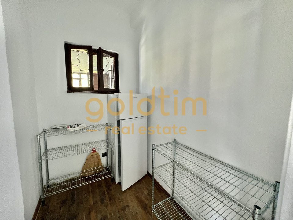 APARTAMENT ÎN VILĂ/NOU RENOVAT/MOBILAT ȘI UTILAT/CURTE