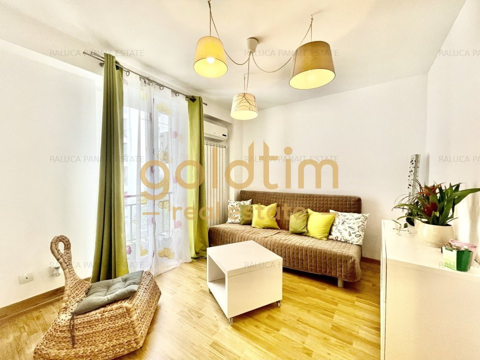 NOU/ ZONA LINISTITA/