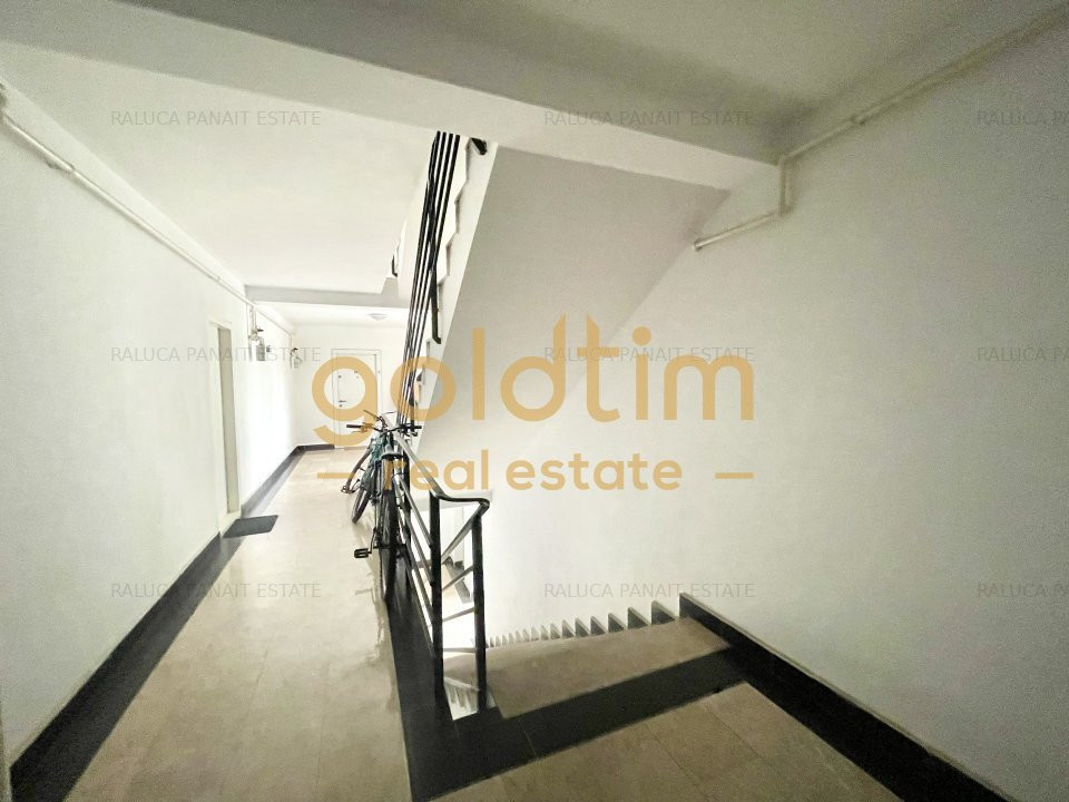 NOU/ ZONA LINISTITA/