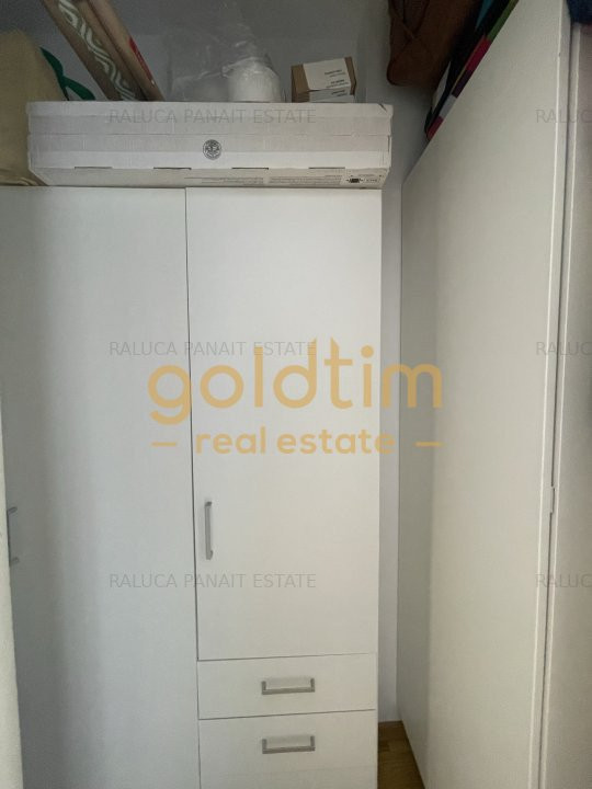 NOU/ ZONA LINISTITA/