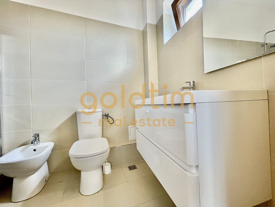 PENTHOUSE CU GARDEN FLOOR/200mp TERASA/DRESSING/ PARCARE/PRIVELISTE SUPERBA