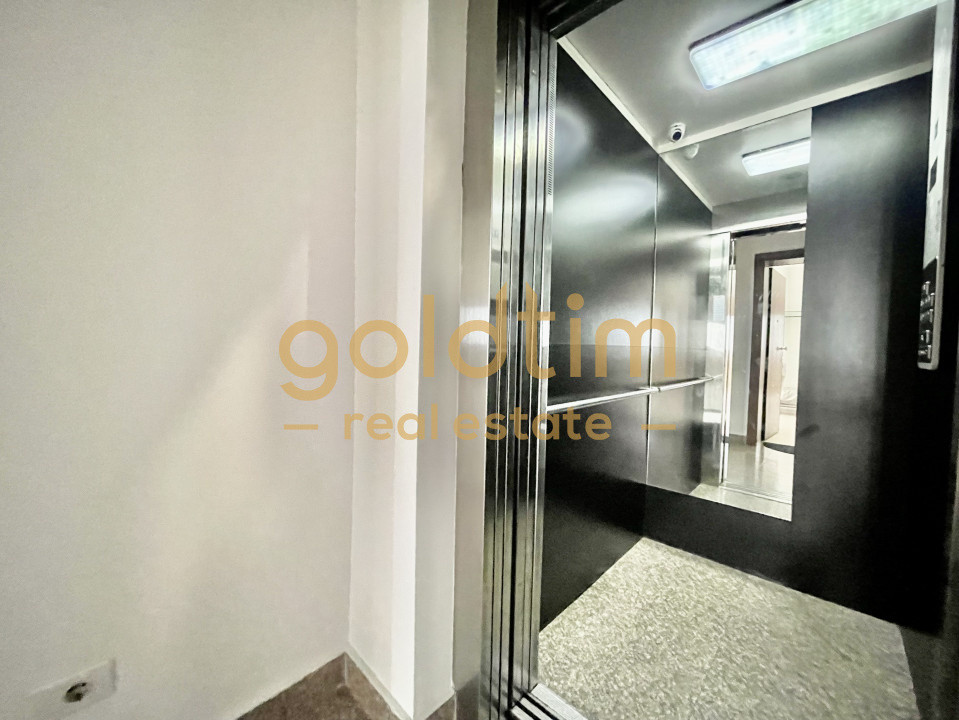 PENTHOUSE CU GARDEN FLOOR/200mp TERASA/DRESSING/ PARCARE/PRIVELISTE SUPERBA