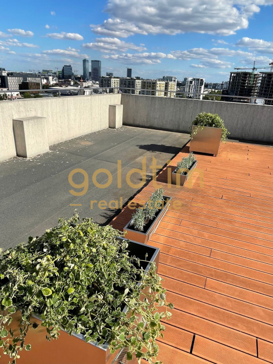 PENTHOUSE CU GARDEN FLOOR/200mp TERASA/DRESSING/ PARCARE/PRIVELISTE SUPERBA