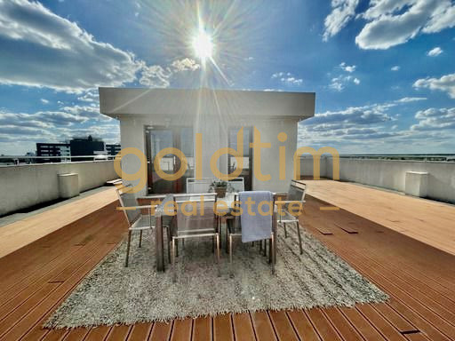 PENTHOUSE CU GARDEN FLOOR/200mp TERASA/DRESSING/ PARCARE/PRIVELISTE SUPERBA