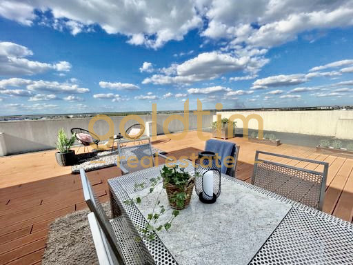 PENTHOUSE CU GARDEN FLOOR/200mp TERASA/DRESSING/ PARCARE/PRIVELISTE SUPERBA