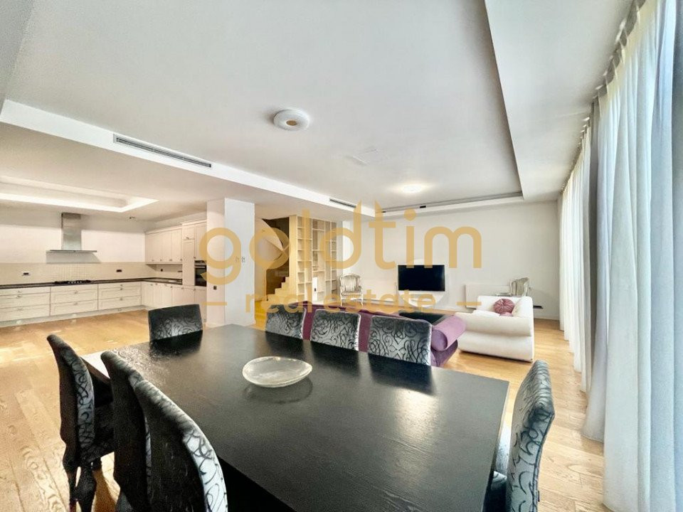 VILA IN COMPLEX RESIDENTIAL/IANCU NICOLAE