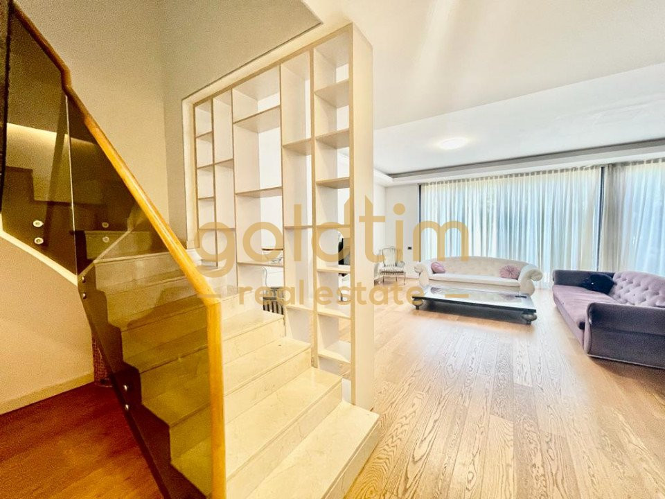 VILA IN COMPLEX RESIDENTIAL/IANCU NICOLAE