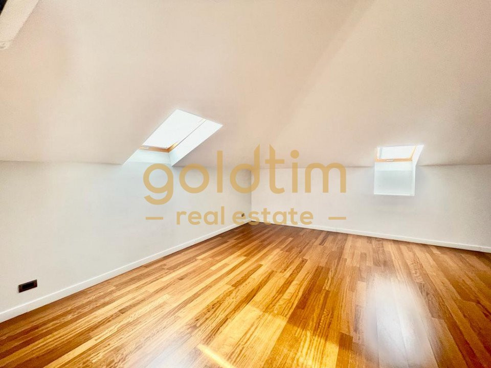 VILA IN COMPLEX RESIDENTIAL/IANCU NICOLAE