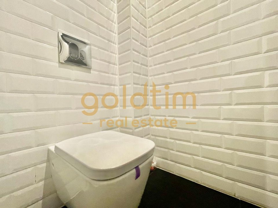 VILA IN COMPLEX RESIDENTIAL/IANCU NICOLAE