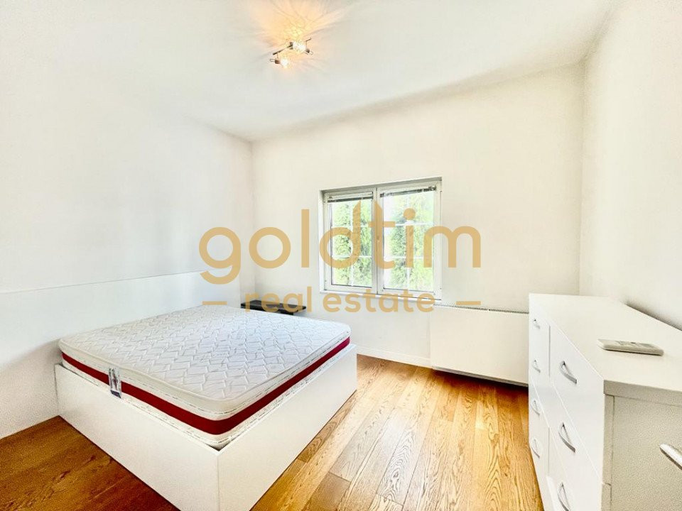 VILA IN COMPLEX RESIDENTIAL/IANCU NICOLAE