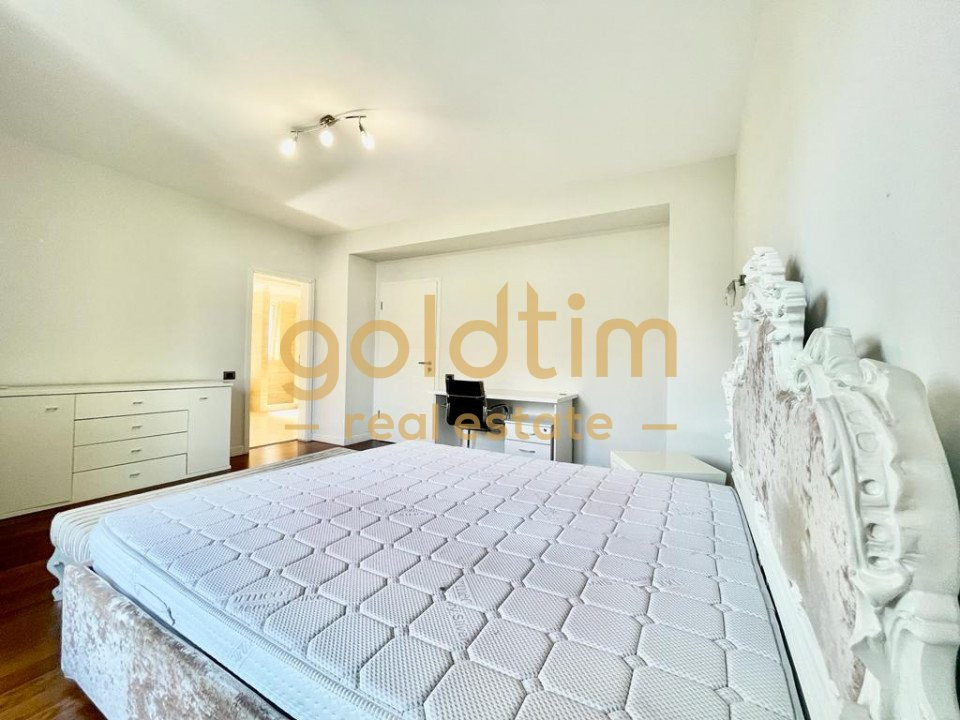 VILA IN COMPLEX RESIDENTIAL/IANCU NICOLAE