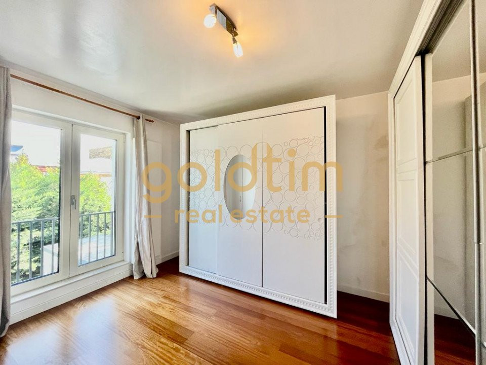 VILA IN COMPLEX RESIDENTIAL/IANCU NICOLAE