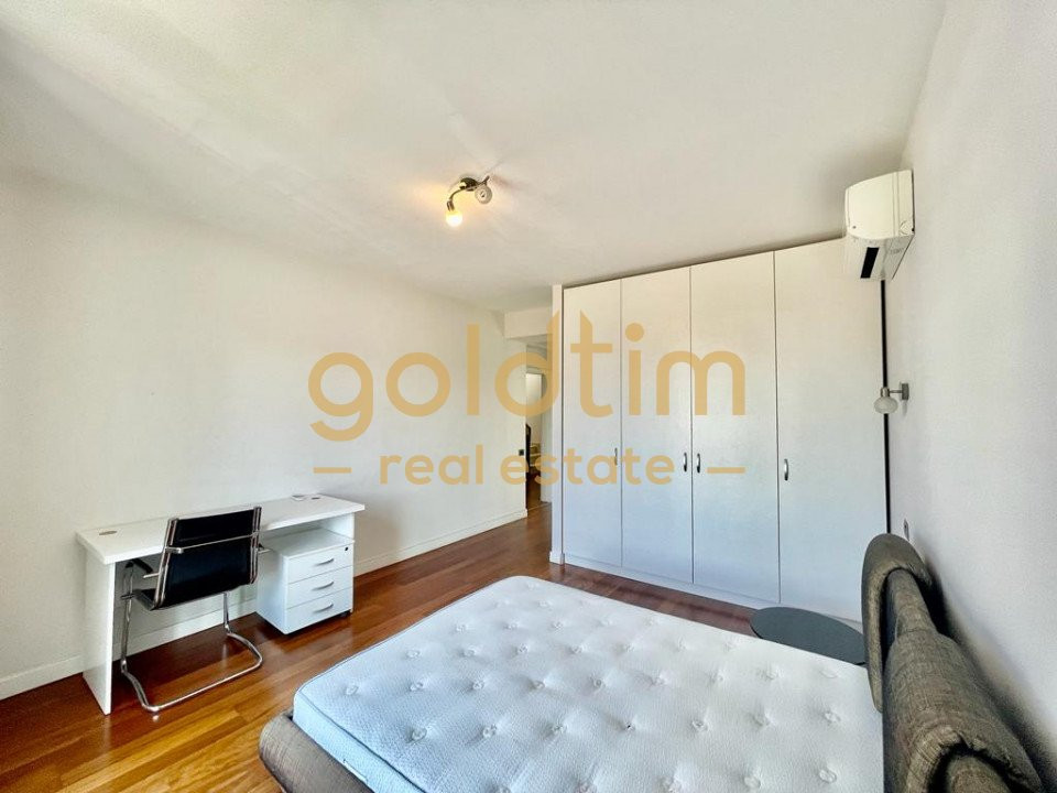 VILA IN COMPLEX RESIDENTIAL/IANCU NICOLAE