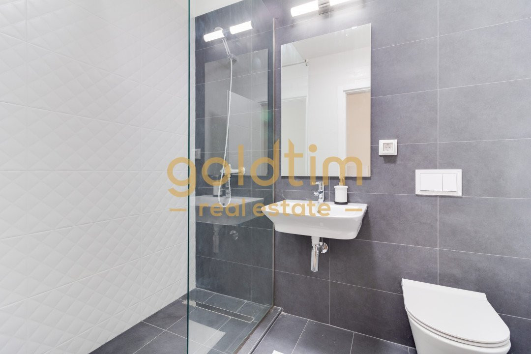 VILA SUPERBA/PARTIAL MOBILATA/ZONA LINISTITA/LOCURI DE PARCARE