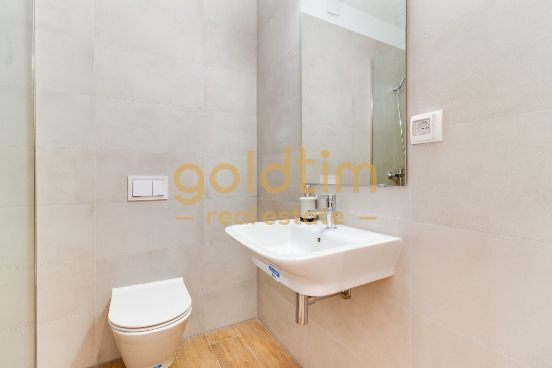 VILA SUPERBA/PARTIAL MOBILATA/ZONA LINISTITA/LOCURI DE PARCARE