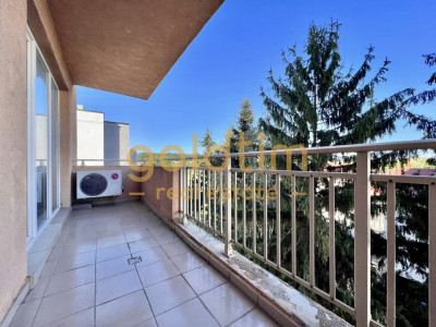 SPATII GENEROASE/ PARCARE 