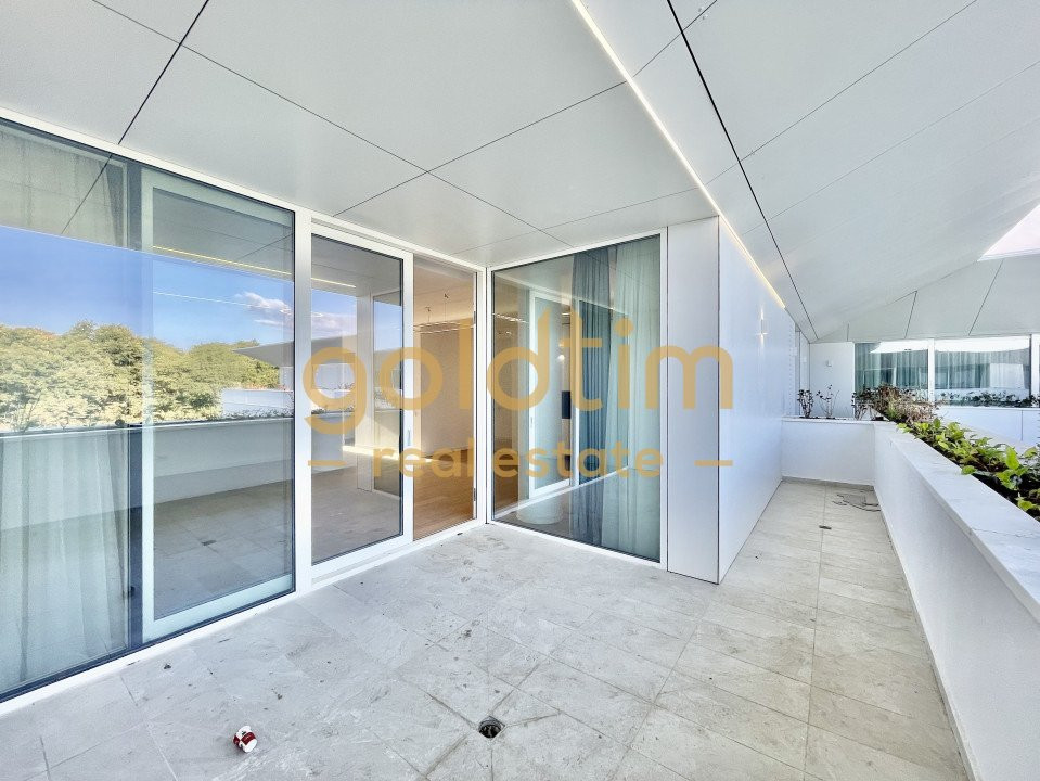 NEW!!! / FIRST RENT/LUXURY DESIGN/MENTENANCE INCLUDED/ 2 PARKINGS