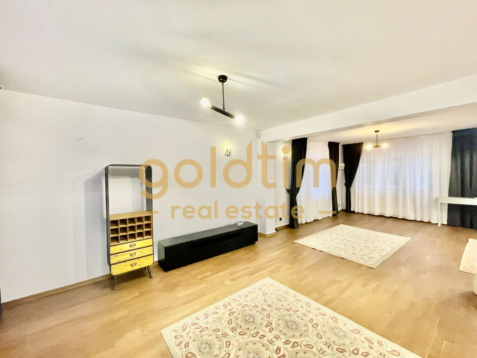 VILA INDIVIDUALA/ TEREN 500 Mp