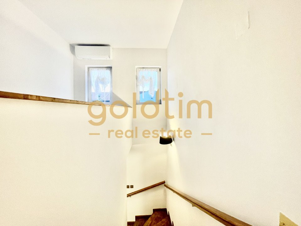 VILA INDIVIDUALA/ TEREN 500 Mp