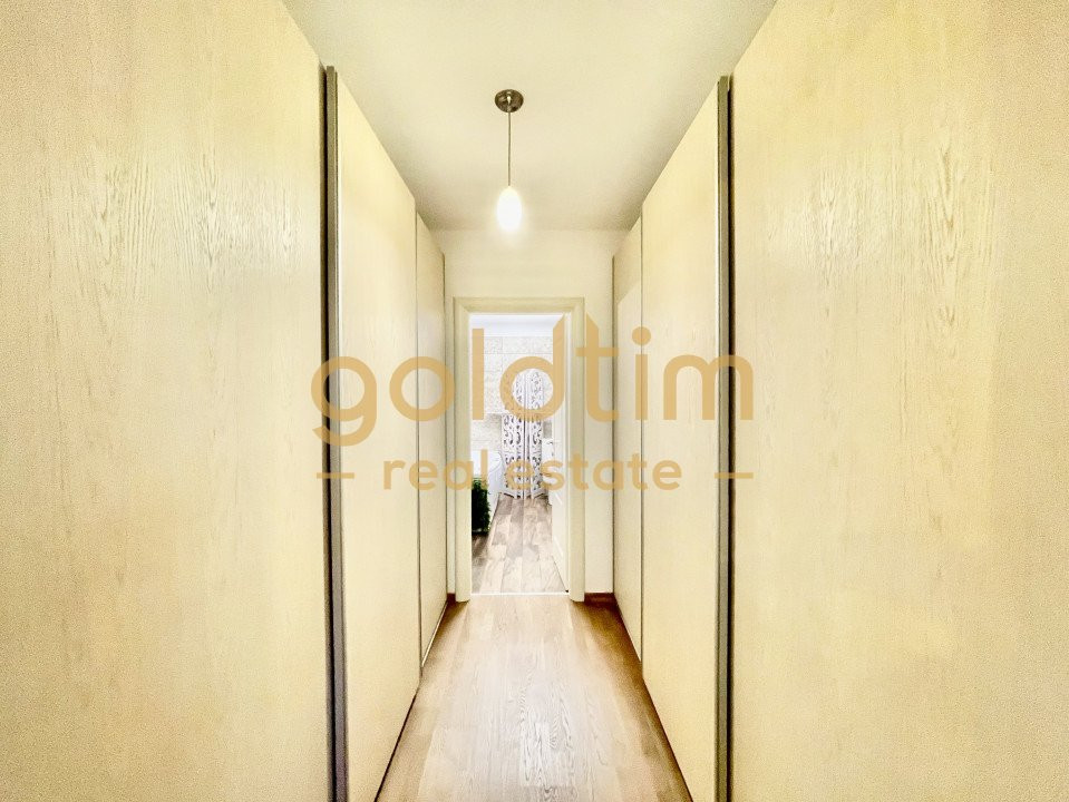 VILA INDIVIDUALA/ TEREN 500 Mp