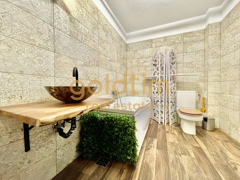 VILA INDIVIDUALA/ TEREN 500 Mp