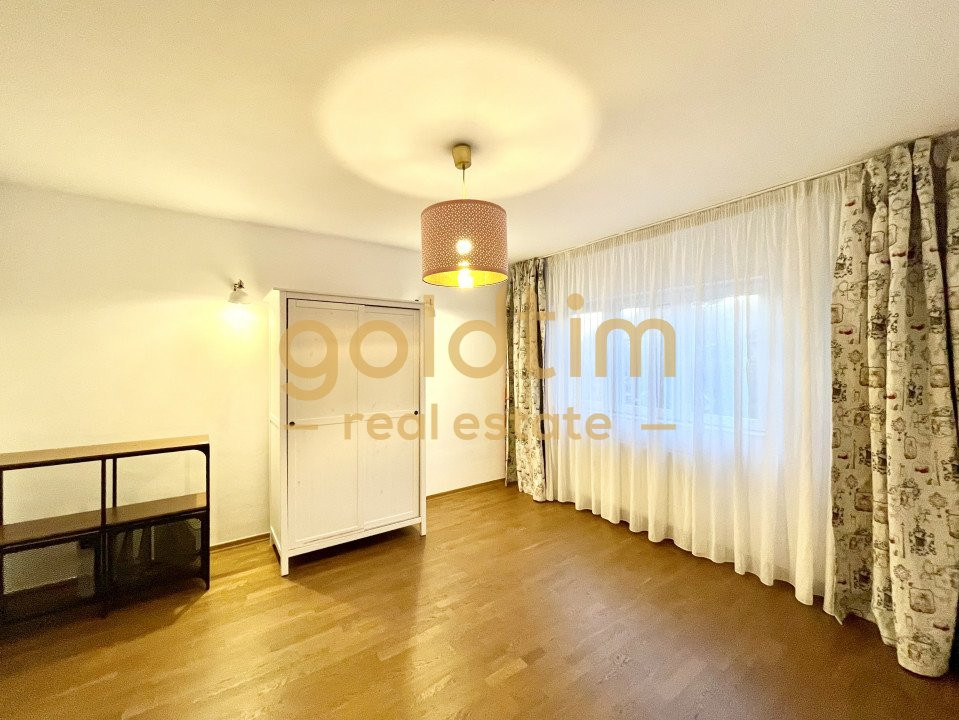 VILA INDIVIDUALA/ TEREN 500 Mp