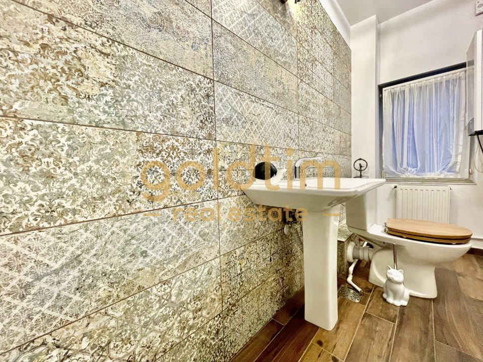 VILA INDIVIDUALA/ TEREN 500 Mp