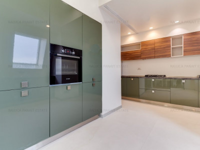 NEW/ ULTRA LUXURY DESIGN/DUPLEX/UNDERGROUND PARKING