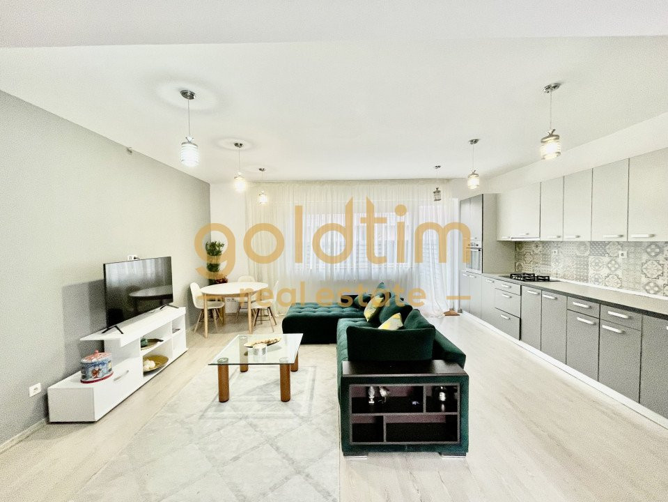 PET FRIENDLY/ PIPERA OMV/ ANSAMBLU SECURIZAT/ PISCiNA