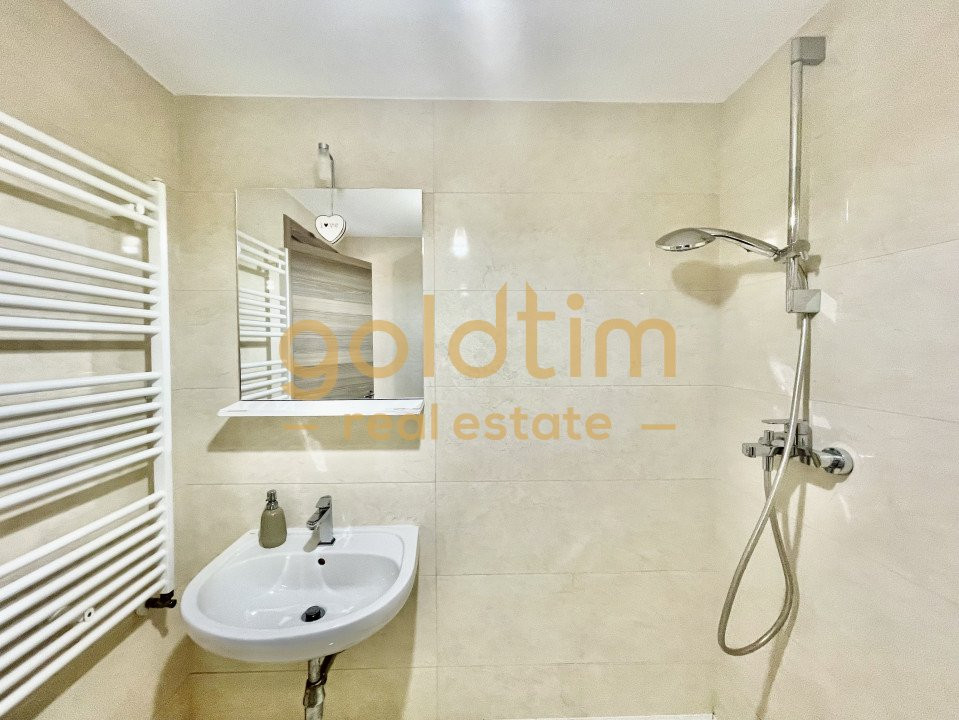 PET FRIENDLY/ PIPERA OMV/ ANSAMBLU SECURIZAT/ PISCiNA