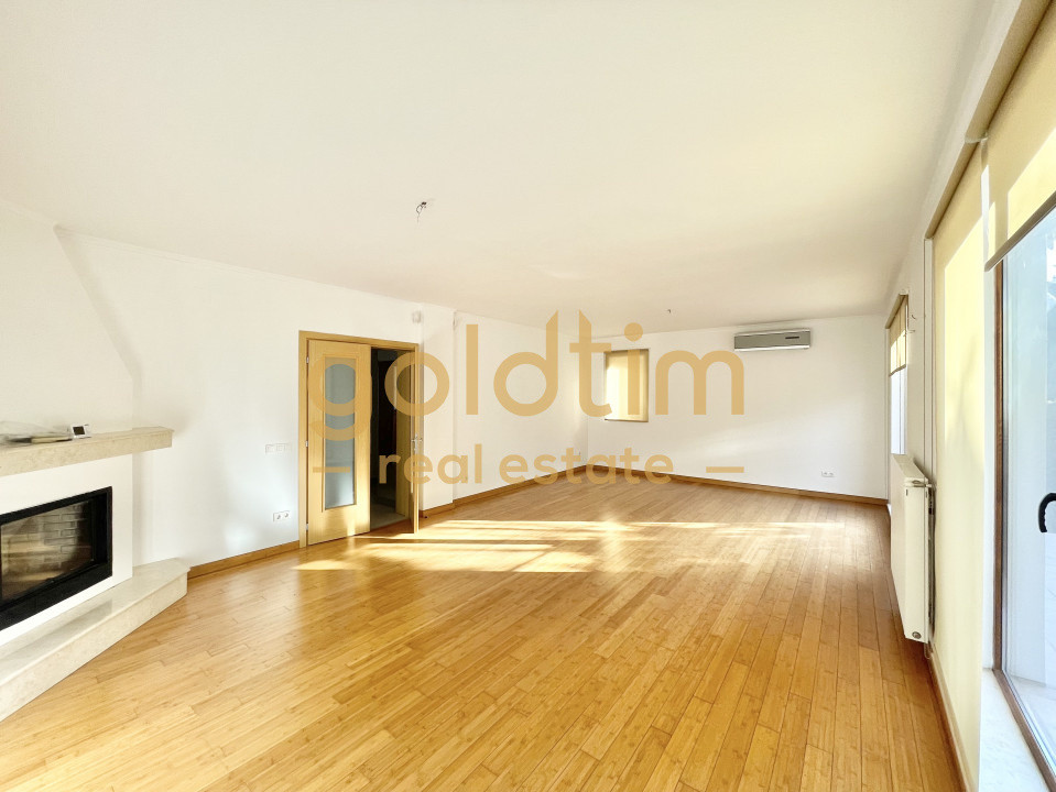 VILA IN COMPLEX REZIDENTIAL/CURTE PROPRIE/PISCINA/SPORTS CENTER/IANCU NICOLAE